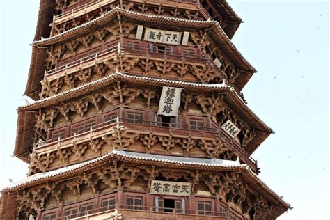  Pagoda w Wangjiawan - Starożytne dzieło architektoniczne z fascynującą historią!