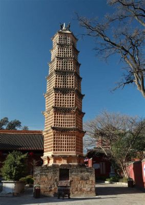  Wielka Pagoda w Qujing - Symbol Historii i Mistycznej Piękności!